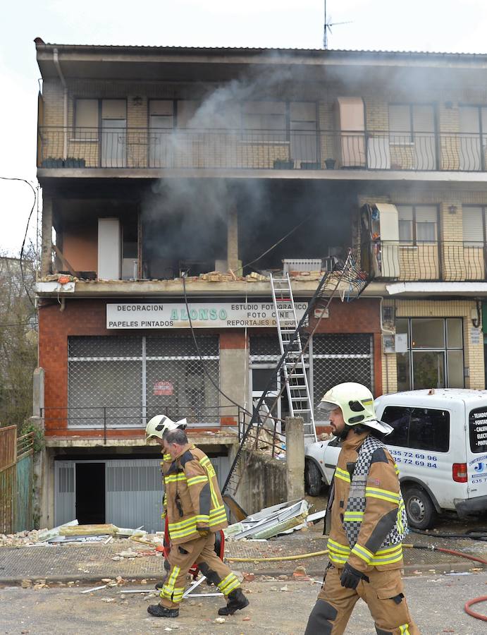 Imágenes de la explosión en una vivienda de Villasana de Mena