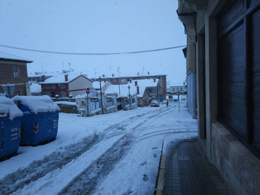 Aquí os dejamos unas imágenes sobre el paso del temporal de nieve por la provincia de Burgos