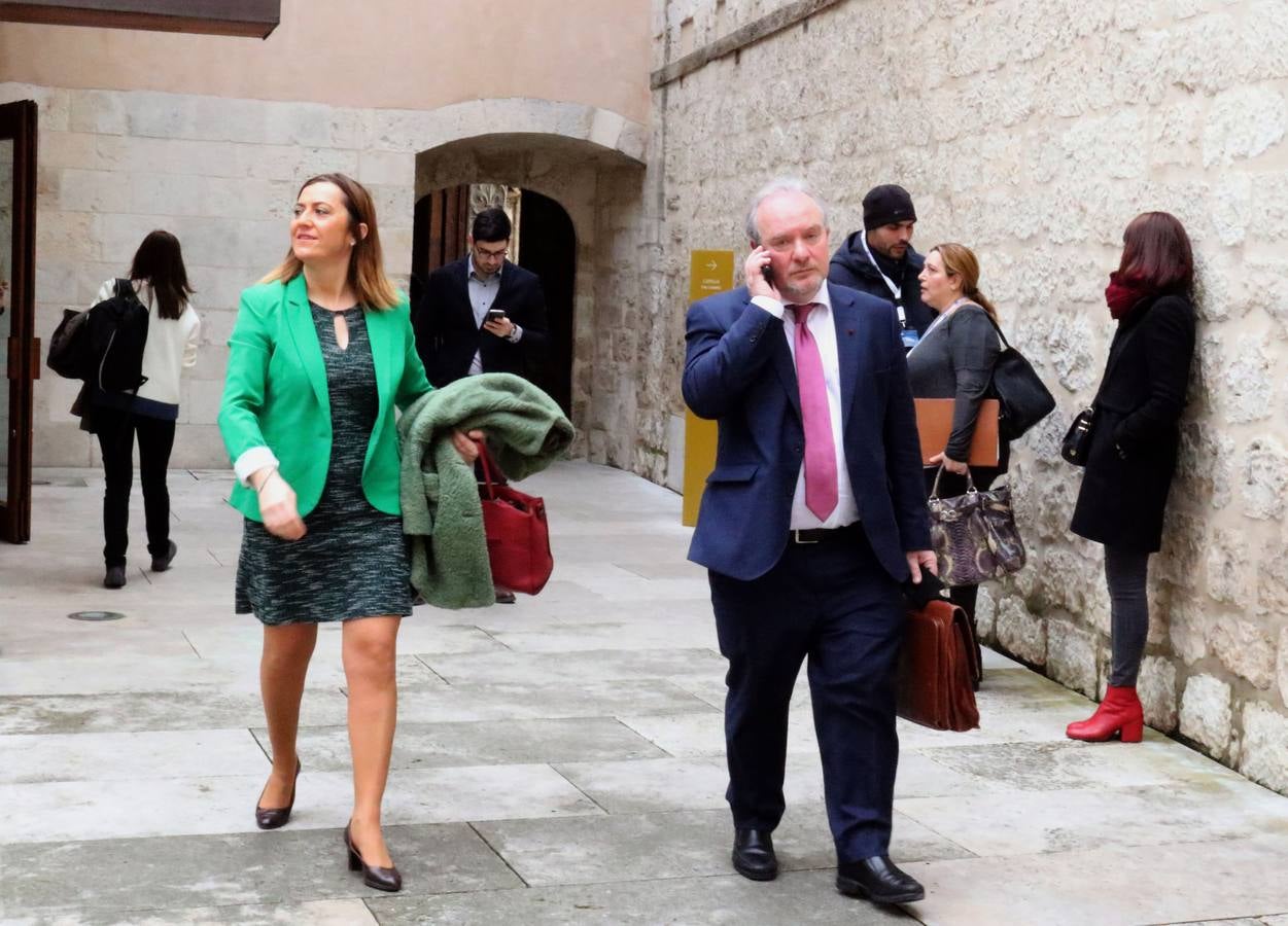 Reunión de la Mesa y Junta de Portavoces de las Cortes en el Colegio San Gregorio de Valladolid