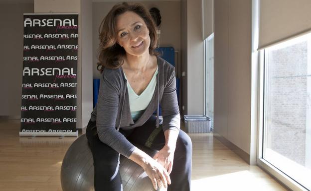 Yoga facial: Paso a paso para restar años al rostro con