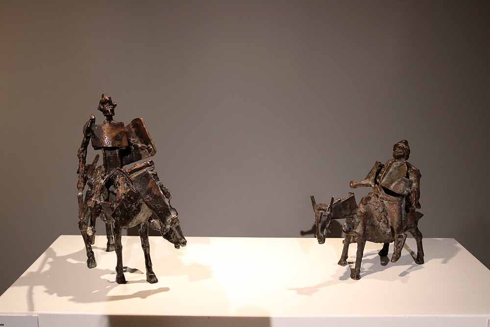 La exposición 'Una mirada a Cervantes' se muestra en la Sala de Exposiciones Pedro Torrecilla, del 22 de febrero al 25 de marzo