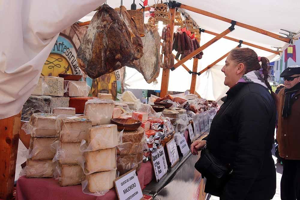 Fotos: Vuelta al pasado con el Mercado Medieval de Gamonal