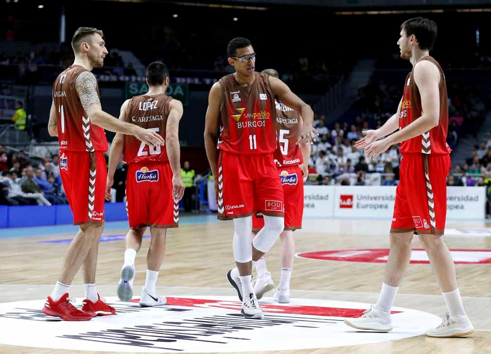 Fotos: Las mejores imágenes del Real Madrid-San Pablo Burgos