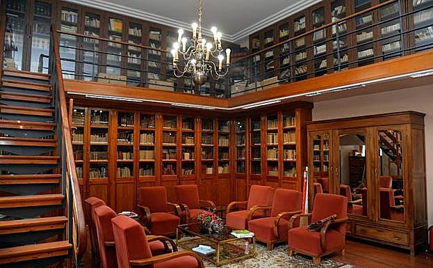 Sus instalaciones son buena muestra de los cuatro siglos de historia que albergan sus paredes