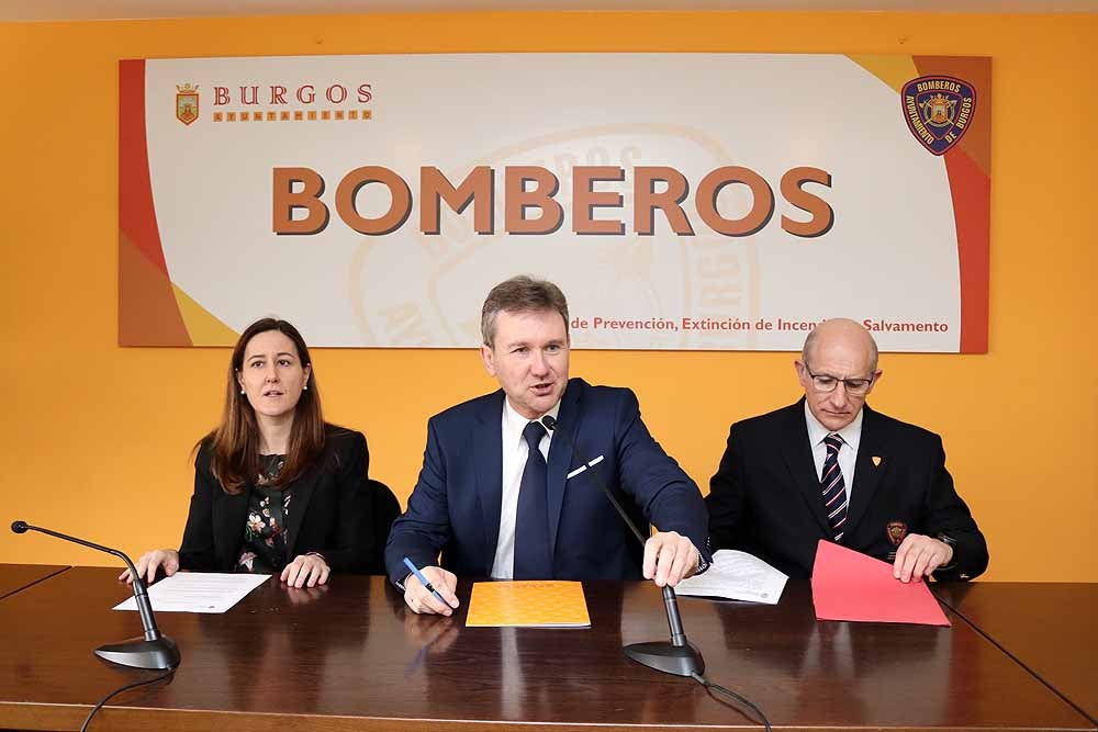 Fotos: En imágenes la celebración del patrón de Bomberos