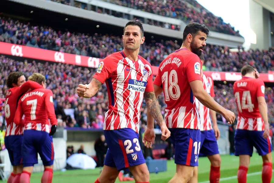 Los tantos de Griezmann, Vitolo, que volvió a la titularidad, y Correa, dan la victoria al cuadro madrileño ante el equipo gallego. 