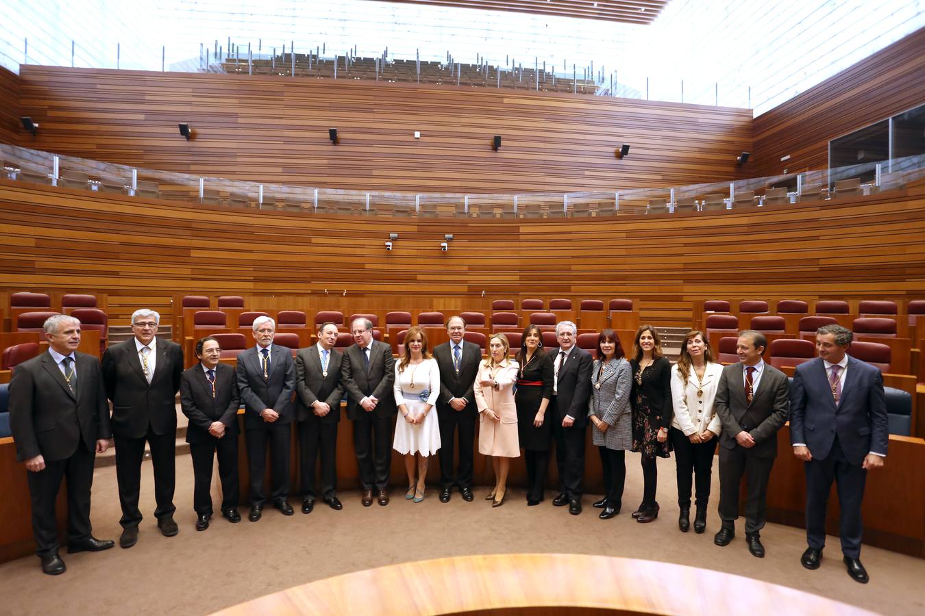 Las Cortes de Castilla y León han acogido un acto conjunto con el Congreso de los Diputados y el Senado para celebrar ambos aniversarios