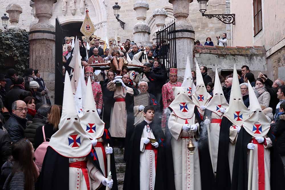Fotos: Las imágenes de la Procesión del Santísimo Cristo de Burgos