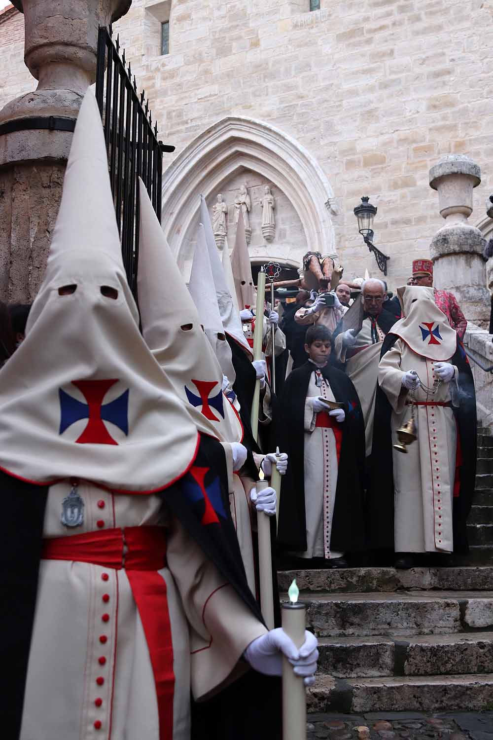 Fotos: Las imágenes de la Procesión del Santísimo Cristo de Burgos