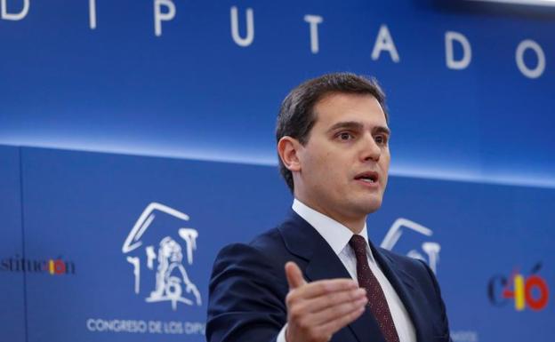 Albert Rivera, durante el anuncio del acuerdo.