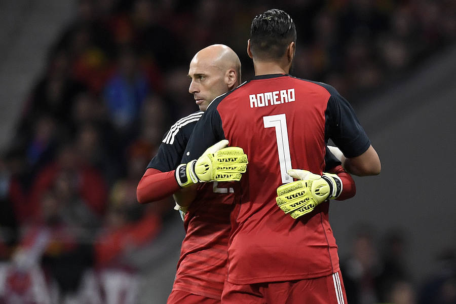 La selección que dirige Julen Lopetegui apabulló a Argentina en su estreno en el Wanda Metropolitano (6-1) con un 'hat-trick' de Isco y tantos de Diego Costa, Thiago y Aspas.