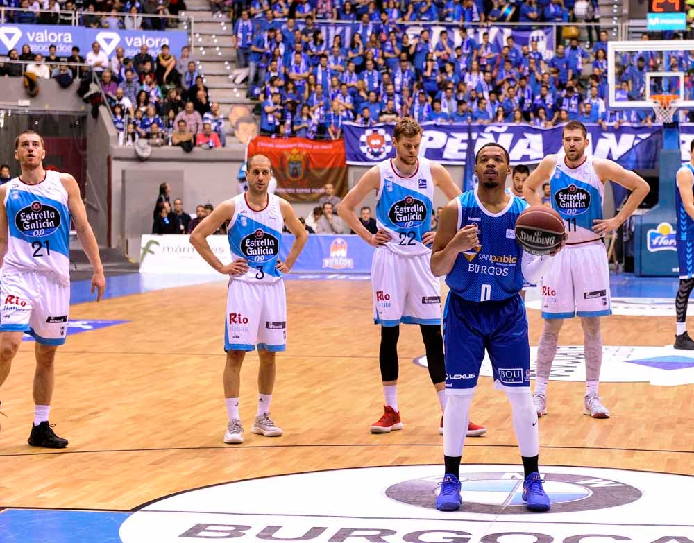 Fotos: Los mejores momentos del San Pablo - Monbus Obradoiro