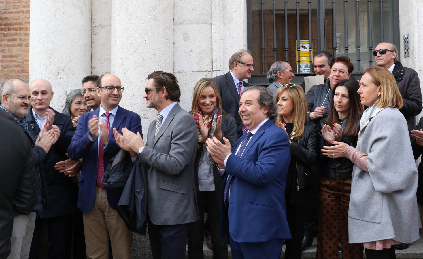 Fotos: Concentración de jueces y fiscales a las puertas de la Audiencia Provincial de Valladolid