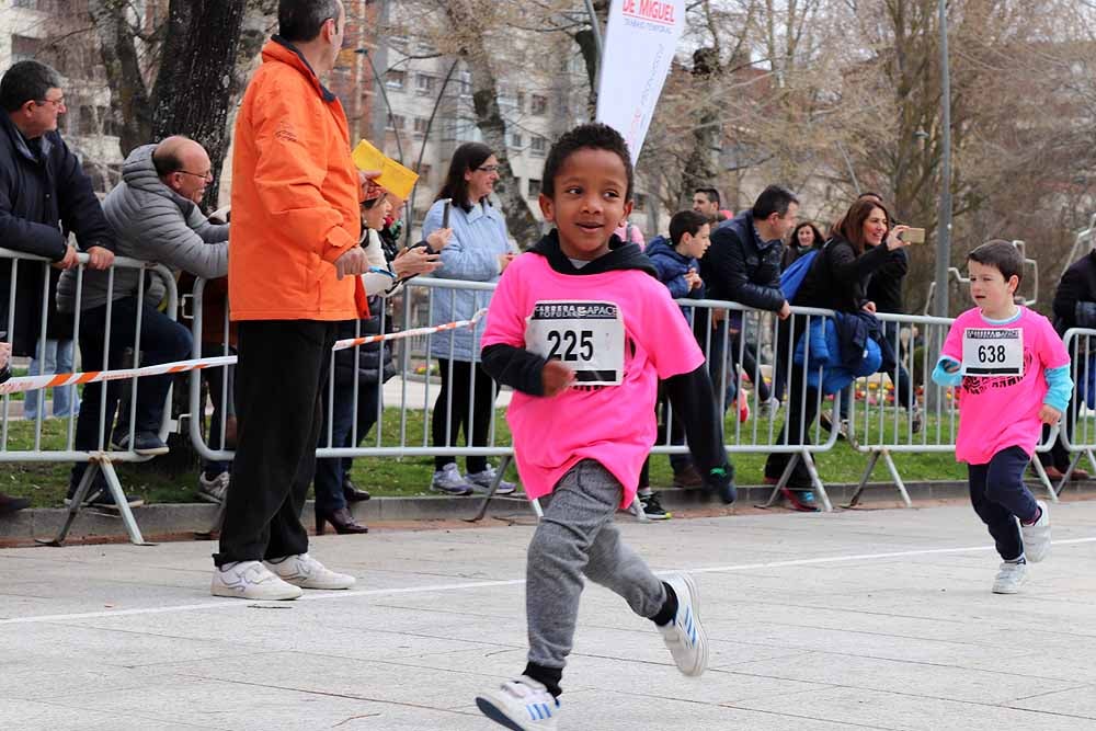 Fotos: La carrera de los prebenjamines, benjamines y alevines