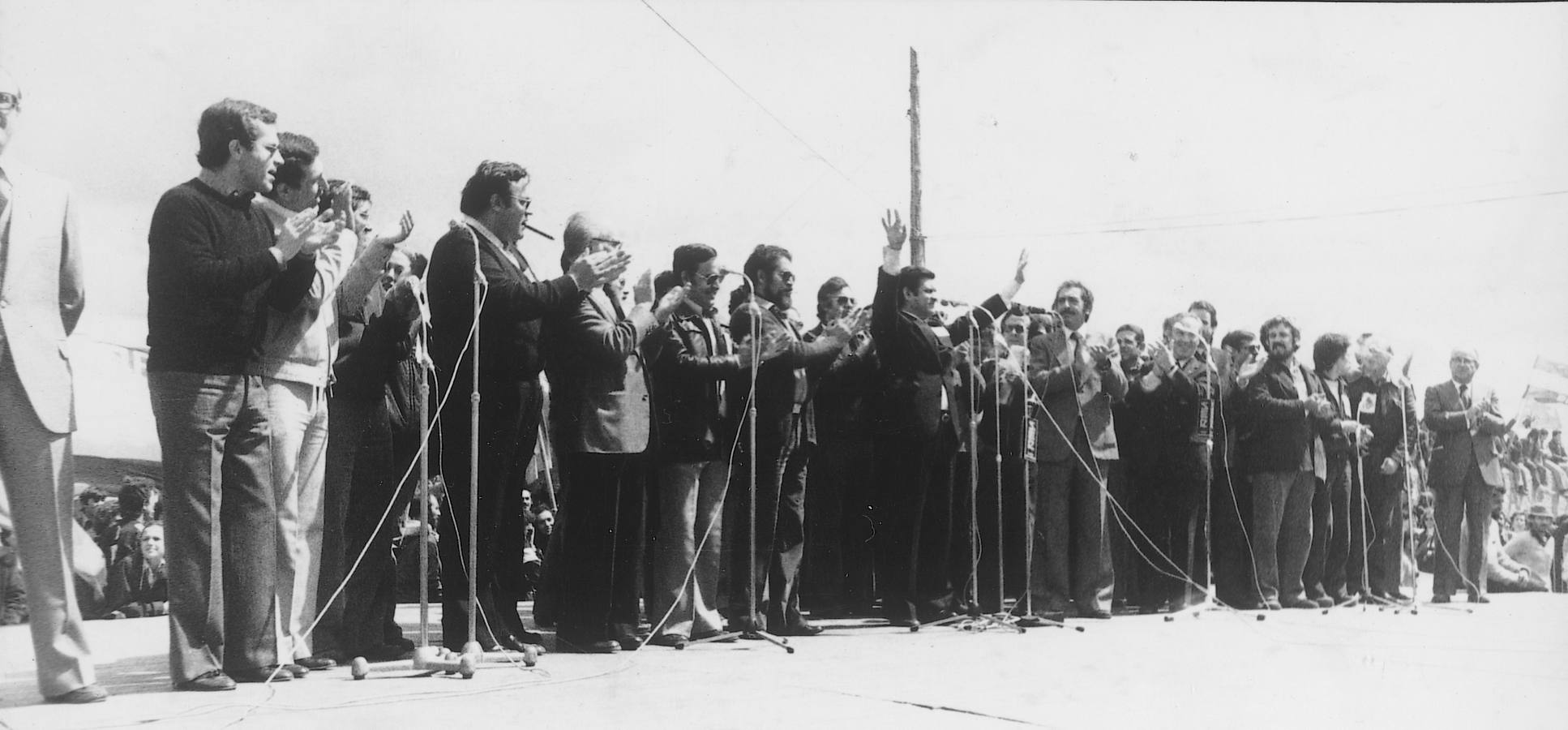 1979. Juan Manuel Reol Tejada, entonces presidente del Consejo General de Castilla y León, interviene en la campa de Villalar.