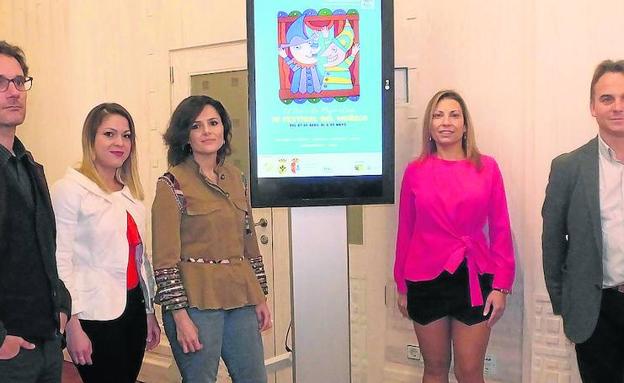 Sergio Artero (i), Noelia Calvo, Sara Dueñas, Choni Llorente y Máximo San Macario, ayer. 