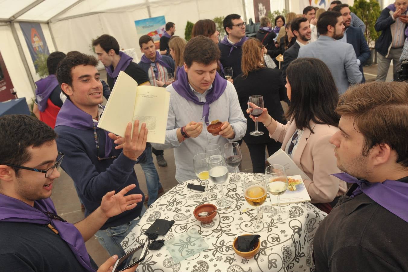 Fotos: Ambiente en Villalar el Día de Castilla y León