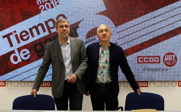 Unai Sordo (i) y Pepe Álvarez, secretarios generales de CC OO y UGT.