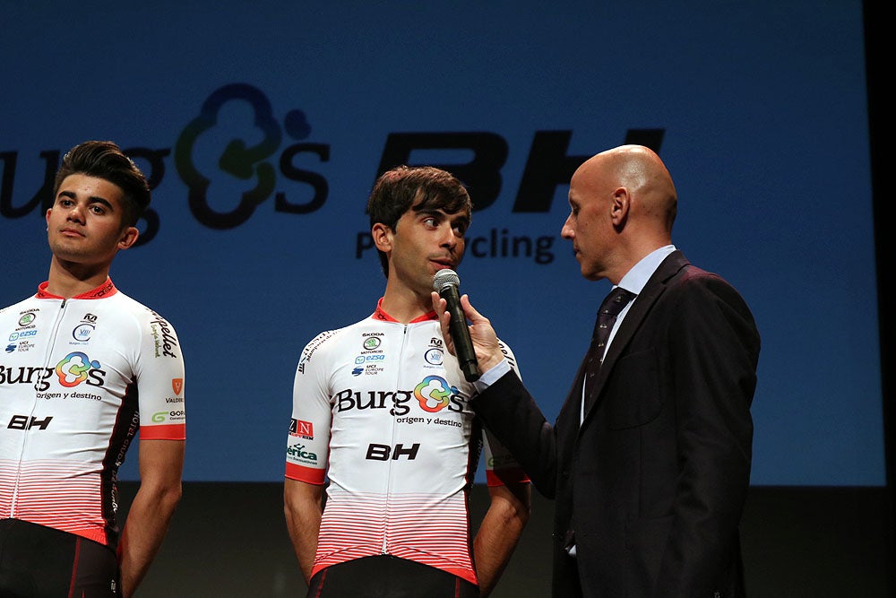 Fotos: El Burgos BH presenta su estructura para hacer frente a la primera temporada como equipo Continental Profesional