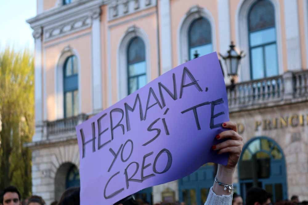 Fotos: Manifestación en Burgos contra la sentencia de &#039;La Manada&#039;