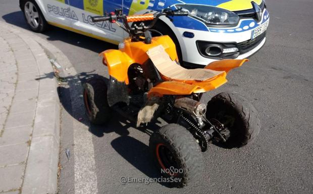 Denuncian a un niño de 7 años que conducía un quad por las calles de Sevilla