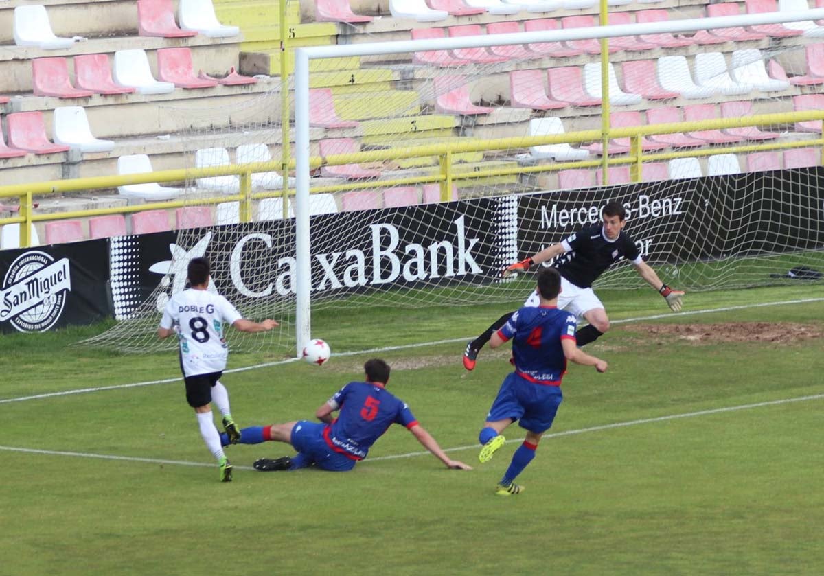 Fotos: Burgos CF - SD Amorebieta