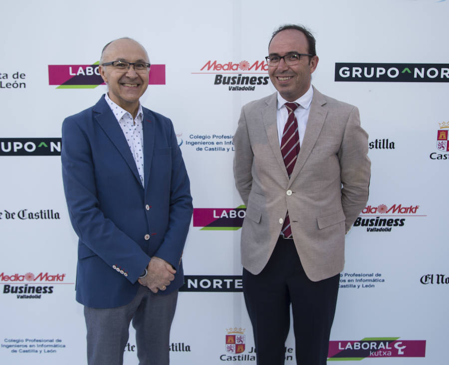 Ramiro Ruiz Medrano, vicepresidente de las Cortes, y Víctor Alonso, vicepresidente de la Diputación de Valladolid.