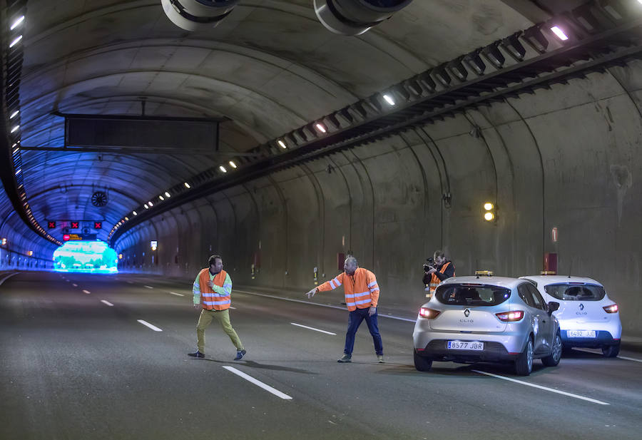 Fotos: Simulacro de accidente en el túnel de Peña María