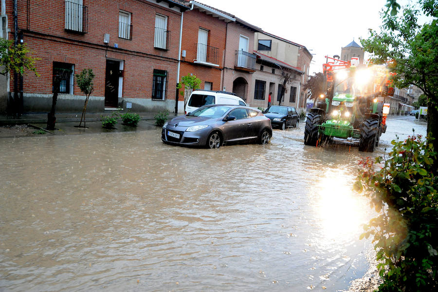 Fotos: Una tormenta inunda las calles de La Seca