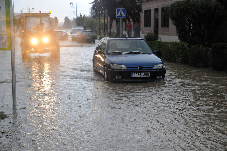 Fotos: Una tormenta inunda las calles de La Seca