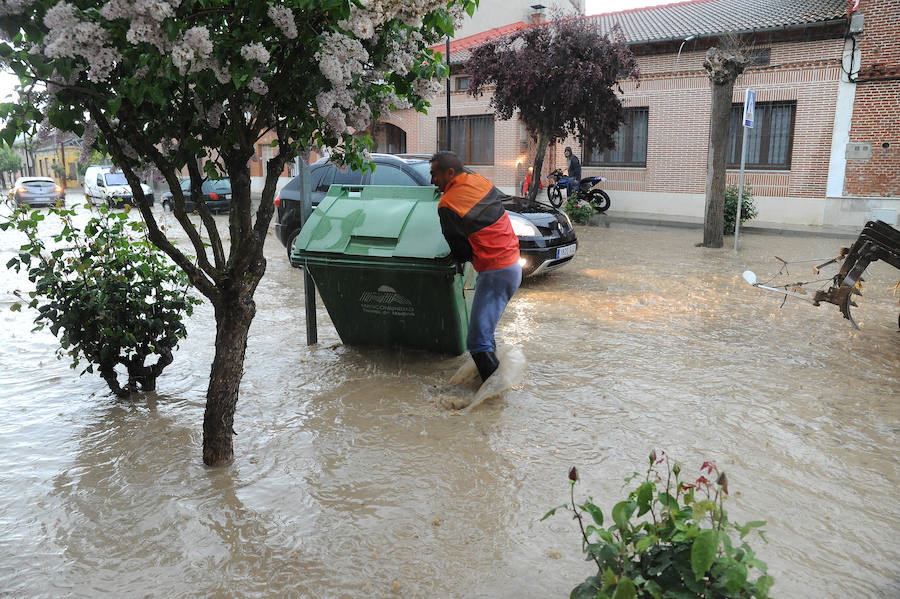 Fotos: Una tormenta inunda las calles de La Seca