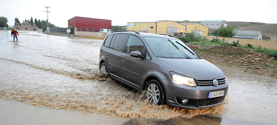 Fotos: Una tormenta inunda las calles de La Seca