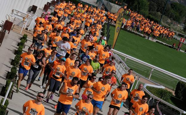 Participantes en una carrera 'Beer Runners'.