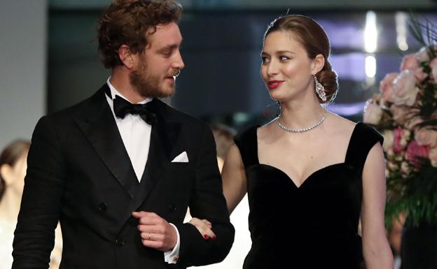 Pierre Casiraghi con su esposa Beatrice Borromeo. 