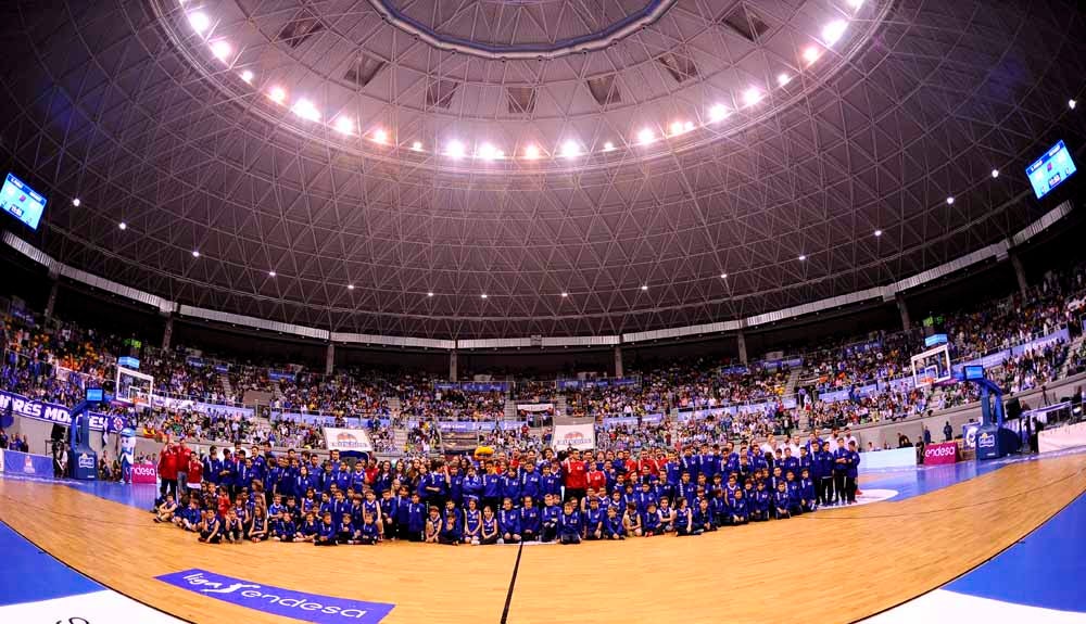 Fotos: Las mejores imágenes del San Pablo RETAbet Bilbao Basket