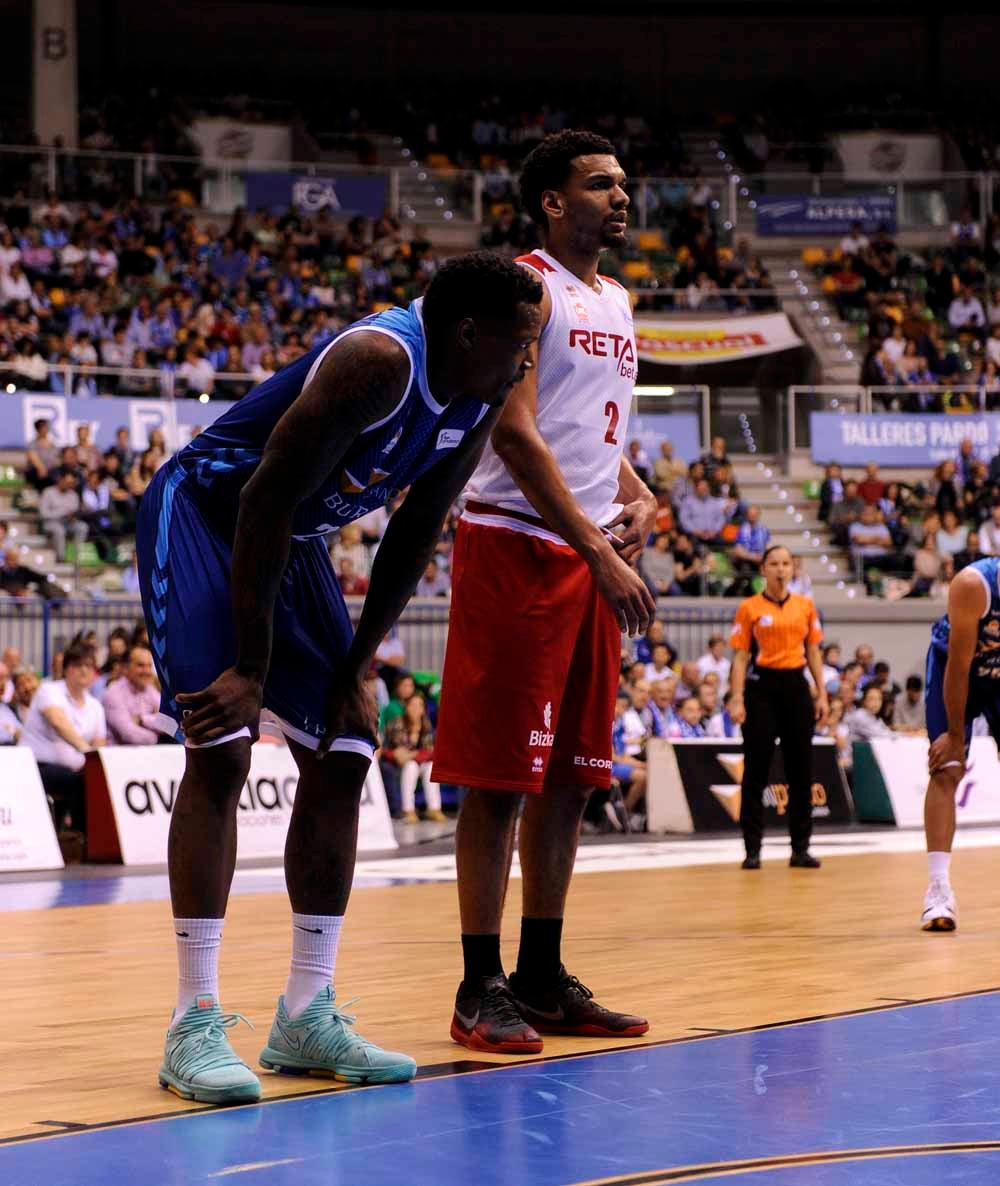 Fotos: Las mejores imágenes del San Pablo RETAbet Bilbao Basket