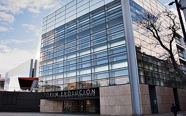 La Sociedad de Promoción gestiona el aparcamiento subterráneo del Complejo de la Evolución.