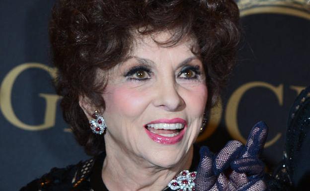 La actriz italiana Gina Lollobrigida. 