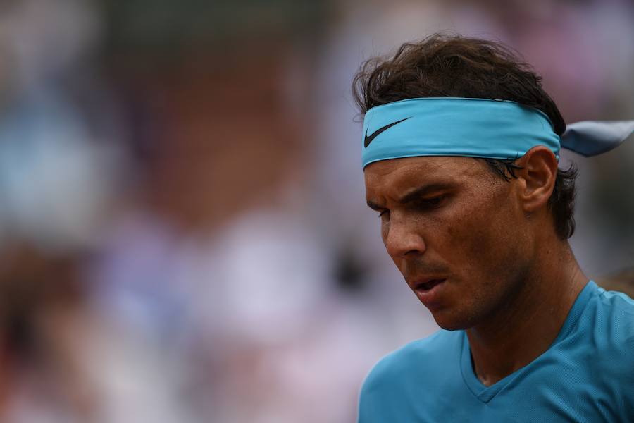 Rafael Nadal ha revalidado su título de campeón en la arcilla parisina y ya acumula once trofeos de Roland Garros, tras vencer a Thiem por 6-4, 6-3 y 6-2 