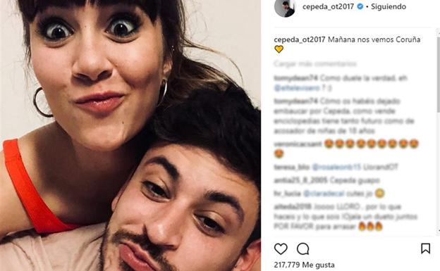 Aitana le hace la cobra a Cepeda