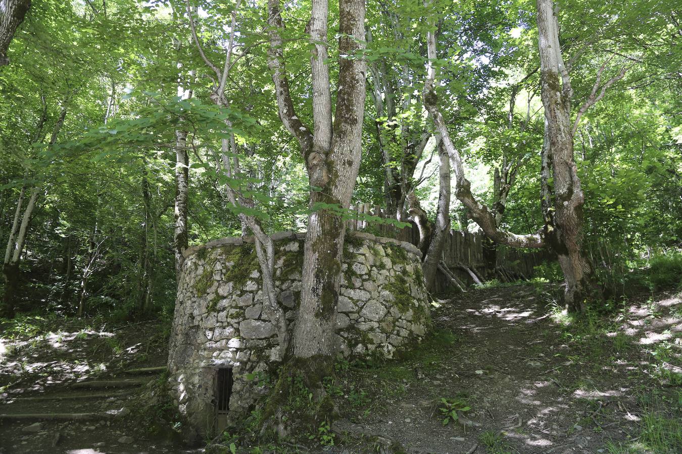 Chorco de los Lobos en el Valle de Valdeón.