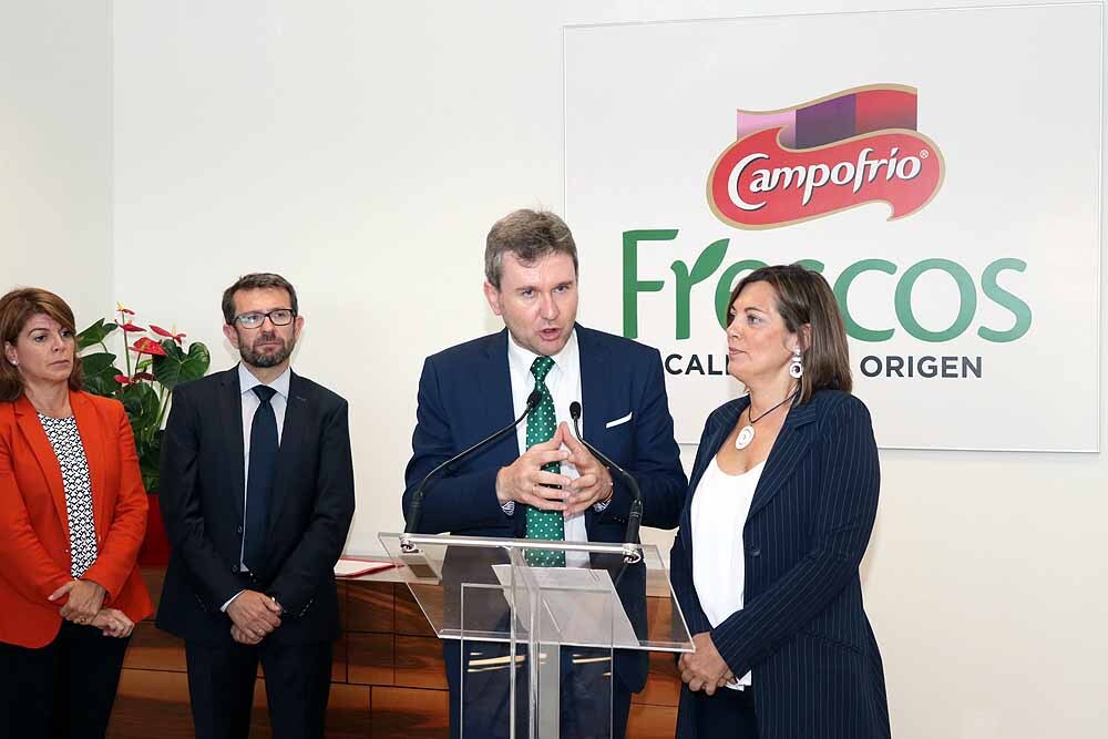 Fotos: Visita institucional al nuevo almacén congelador de Campofrío Frescos