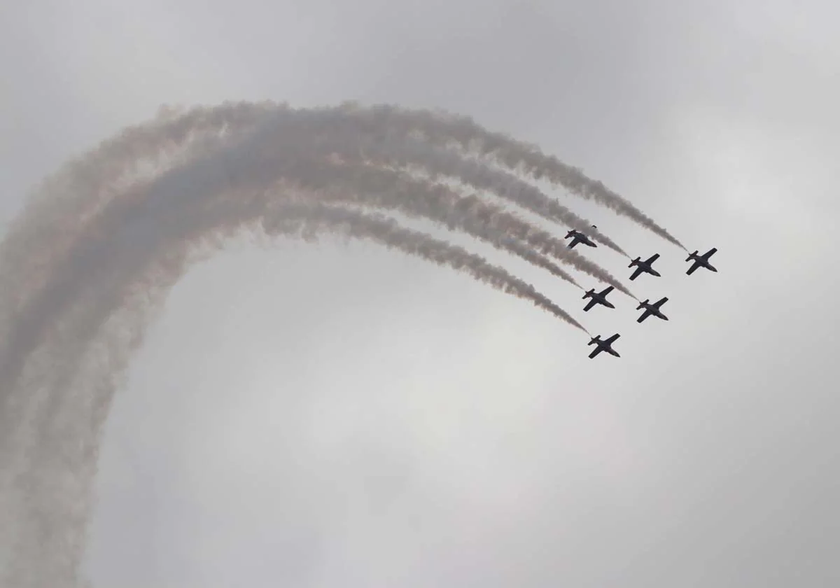 Fotos: Exhibición de la Patrulla Águila en Burgos