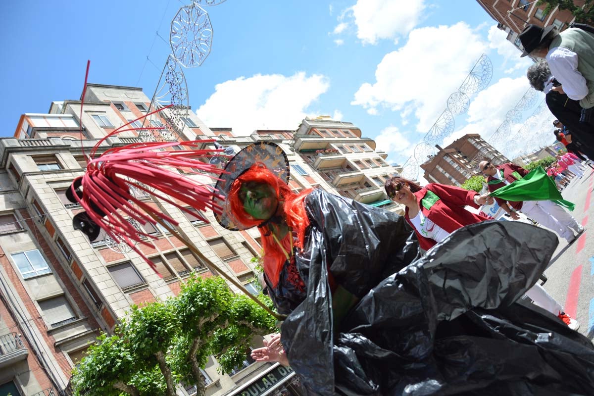 Fotos: Cabalgata de las fiestas de San Pedro y San Pablo