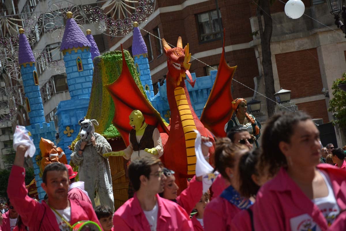 Fotos: Cabalgata de las fiestas de San Pedro y San Pablo