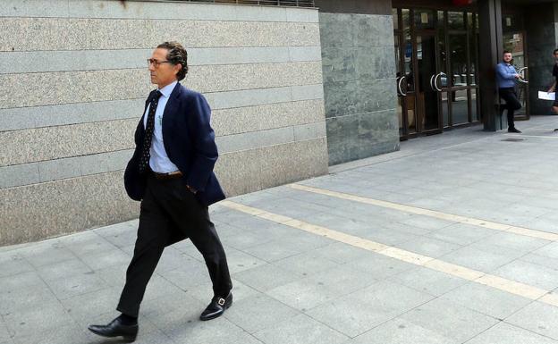 El empresario Álvaro Fuster, tras su declaración ante el juez de la trama eólica. 