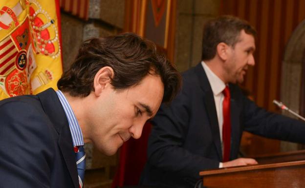 Manero y Lacalle durante un Pleno.