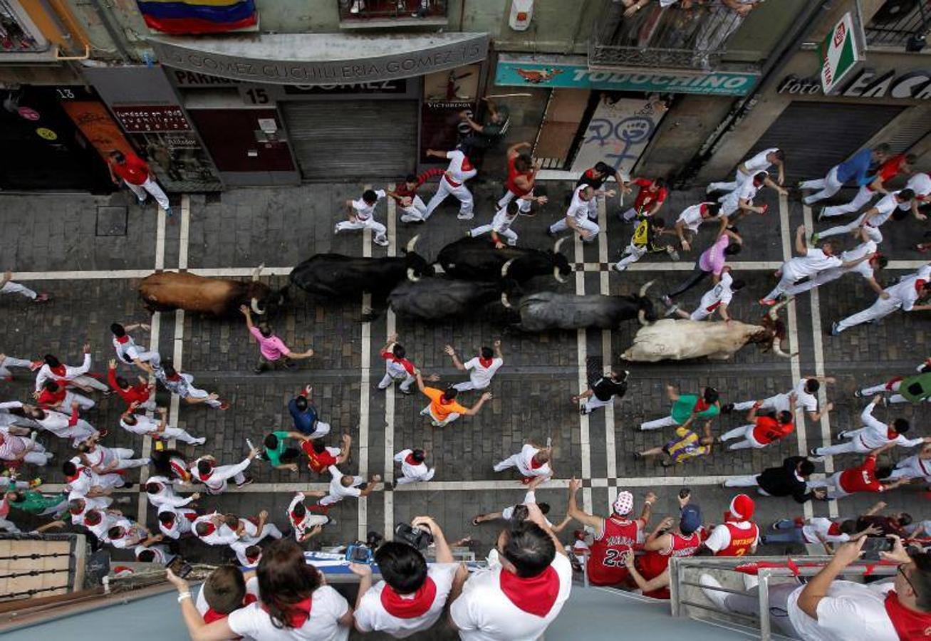 La carrera ha sido la más rápida de las fiestas con 2 minutos y 12 segundos de duración y siete heridos, todos por contusiones