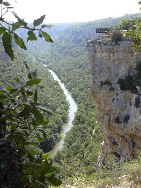 Ruta Cañón del río Ebro en el Parque Natural del Alto Ebro y Rudrón.