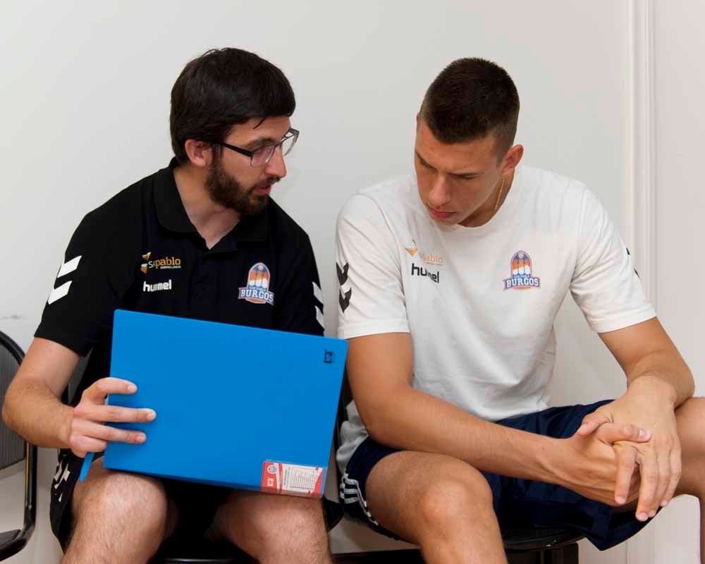 Fotos: Primer encuentro del San Pablo Burgos 2018/19